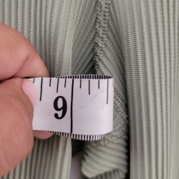 Athleta Elation Rib Crop Flare Small Petite - Picture 7 of 8